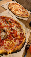 Blaze Pizza food