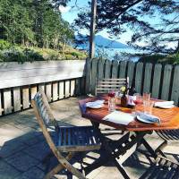 Doe Bay Café food