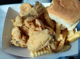 Rigdon's Fried Chicken outside