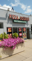 Pizza Square food