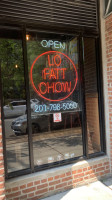 Lo-fatt-chow outside