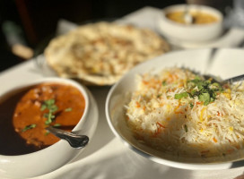 Royal India food