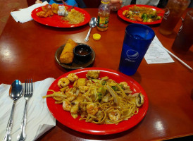 Khan's Mongolian Grill food