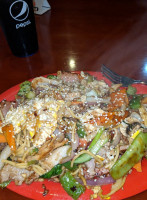 Khan's Mongolian Grill food