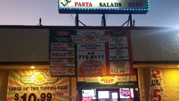 L.a. 's Best Pizza Chatsworth California 91311 food