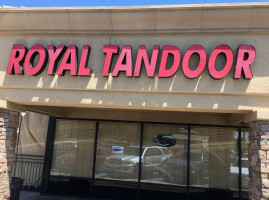 Royal Tandoor food