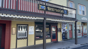 Rocky Bay Cafe Delicatessen outside