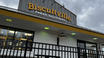 Biscuitville food