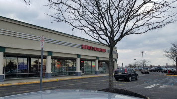 Frank's Pizza And Italian (manville) outside