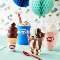 Dairy Queen (treat) food