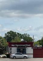 Smoothie King outside