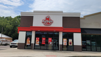 Arby's outside