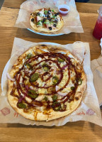 Mod Pizza food