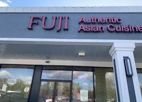 Fuji Asian Cuisine outside