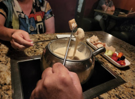 The Melting Pot food