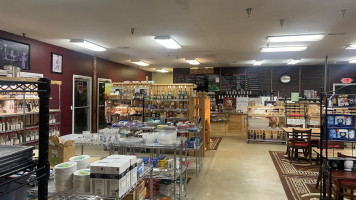 4 J's Bakery Inc. inside