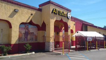 Ali Baba Family outside