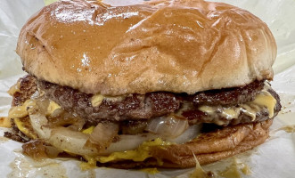 Arnold's Old Fashioned Hamburgers inside