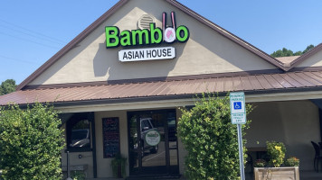 Bamboo Asian House inside