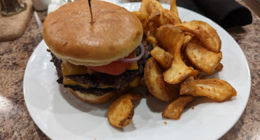 Hilton Garden Inn Tulsa Airport food