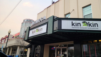 Kin2kin Japanese Restaurant And Sushi Bar outside