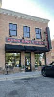 Dunn Brothers Coffee outside