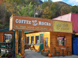 Coffee On The Rocks food