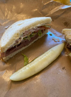 Lu's Deli food