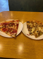 Baco's Pizzeria food