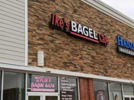 Ike's Bagel Cafe inside