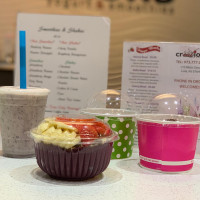 Creations Frozen Yogurt Acai Bowl, Pitaya Bowl, Bubble Tea And Smoothies food