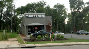 Marco's Pizza outside