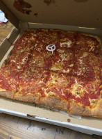 Brooklyn Square Pizza food