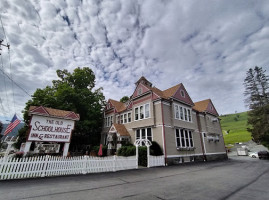 The Old Schoolhouse Inn outside