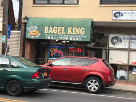 Bagel King In K outside