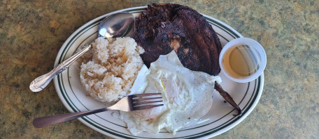 Thelma's Filipino food