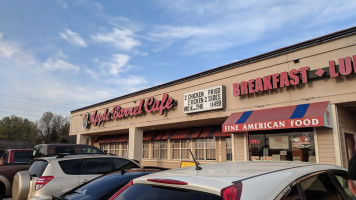 Apple Barrel Cafe Broken Arrow outside