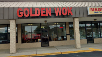 Golden Wok outside