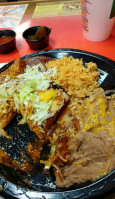 Fausto's Mexican Grill food