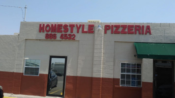 Homestyle Pizzeria outside