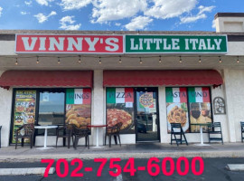 Vinny's Pizzeria outside