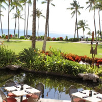 Longhi's Ko Olina inside