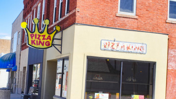 Pizza King outside