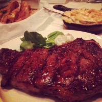 Gallagher's Steakhouse food