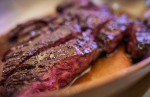 Tom Colicchio's Craftsteak food