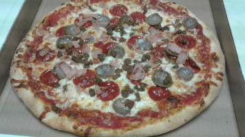 Troy's Steak Subs Pizza food