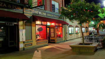 The Blind Onion Pizza Pub outside