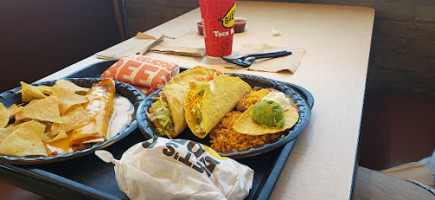 Taco Bueno food