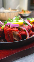 Tandoori Guys food