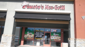 Fausto's Mexican Grill food